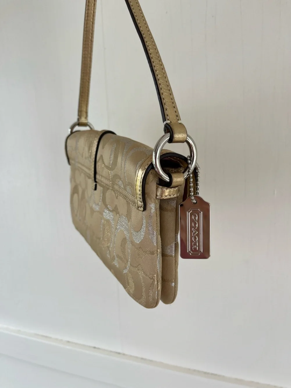 Vintage Coach Hamptons Optic Clip Shoulder Bag - Picture 4 of 7